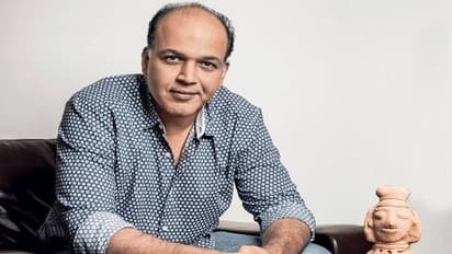 10వ అజంతా ఎల్లోరా ఇంటర్నేషనల్ ఫిల్మ్ ఫెస్టివల్ ఛైర్మన్గా అశుతోష్ గోవారికరే