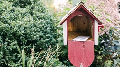 നിറയെ അശ്ലീലവും അപവാദവും, ഊമക്കത്തുകൾ കൊണ്ട് പൊറുതിമുട്ടി ഒരു നാട്