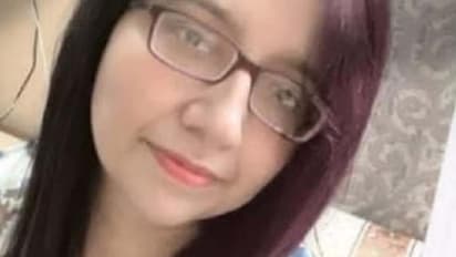 എച്ച്ഡിഎഫ്സി ബാങ്ക് ഉദ്യോഗസ്ഥ ജോലിക്കിടെ കുഴഞ്ഞുവീണ് മരിച്ചു; ജോലി സമ്മർദ്ദമെന്ന് പരാതി