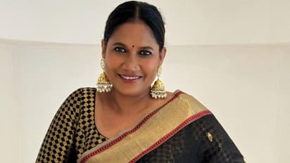 ഇവിടെ പുലിനഖം, അവിടെ മുള്ളന് പന്നി, ഉടുമ്പ് ഇറച്ചി: പ്രമുഖ നടി അഭിമുഖം നല്കി, ഫോറസ്റ്റിന്റെ കുരുക്കിലായി !