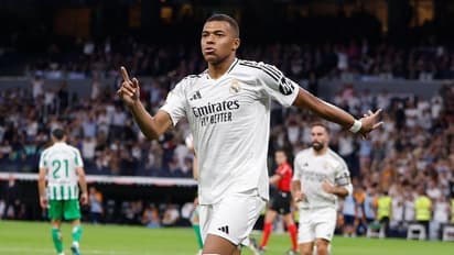 OFFICIAL: Real Madrid forward Kylian Mbappe suffers hamstring injury, faces three-week layoff