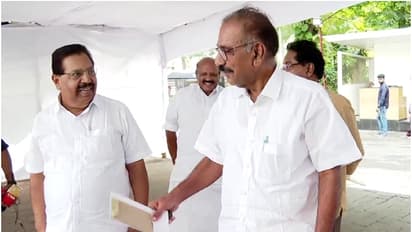 എൻസിപിയില് തുറന്ന പോര്; പി സി ചാക്കോക്കെതിരെ എ കെ ശശീന്ദ്രൻ, പി കെ രാജന്റെ സസ്പെൻഷൻ പിൻവലിക്കണമെന്ന് ആവശ്യം