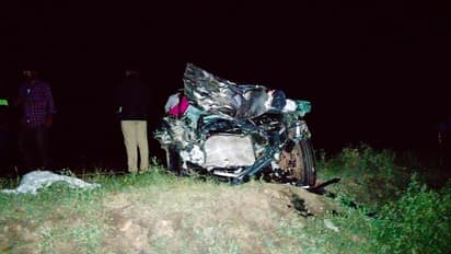 ಹುನಗುಂದ: ಹುಲಿಗೆಮ್ಮನ ದರ್ಶನ ಪಡೆದು ವಾಪಸ್ ಬರೋ ವೇಳೆ ಭೀಕರ ಅಪಘಾತ, ನಾಲ್ವರ ದುರ್ಮರಣ