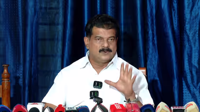 അൻവറിനെ കോൺഗ്രസിലേക്ക് സ്വാഗതം ചെയ്ത് ഡിസിസി ജനറൽ സെക്രട്ടറി;ഹംസയുടെ വ്യക്തിപരമായ അഭിപ്രായമെന്ന് വിഎസ് ജോയ്