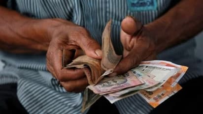 केन्द्र सरकार ने कर्मचारियों को दी सौगात, 1 अक्टूबर से बढ़कर मिलेगी मजदूरी