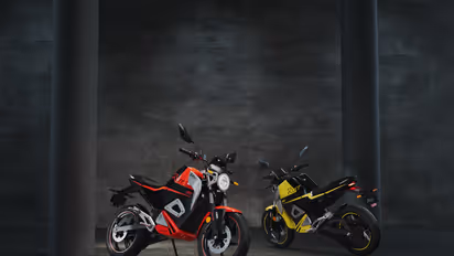 इलेक्ट्रिक बाइक का दबदबा: जानें कौन सी बाइक्स मचा रही हैं धूम