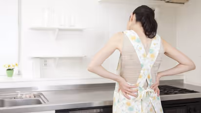 ഭർത്താവ് അത്താഴം തയ്യാറാക്കിത്തരുന്നില്ല, വിവാഹമോചനം ആവശ്യപ്പെട്ട് ഭാര്യ