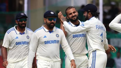 ஒரே ஒரு விக்கெட்டுல ஒட்டுமொத்த சாதனையையும் காலி செய்து முதல் இந்திய வீரராக ரவிச்சந்திரன் அஸ்வின் புதிய சாதனை!