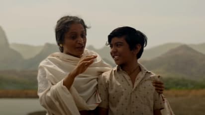 വൈക്കം വിജയലക്ഷ്മിയുടെ ആലാപനം; 'എആര്എമ്മി'ലെ ഹിറ്റ് ഗാനം എത്തി