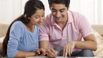 இல்லத்தரசிகள் முதலீடு செய்யும் பணத்துக்கு வரி கிடையாது.. இந்த ரூல்ஸ் தெரியுமா?