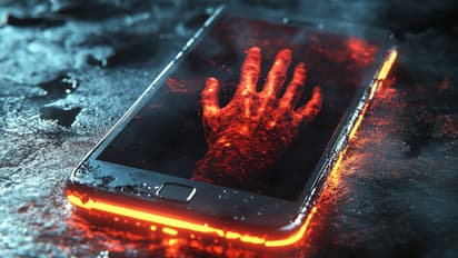 ஆண்ட்ராய்டு 16: மவுஸ் கர்சர் மாயாஜாலம்! எக்ஸ்டர்னல் டிஸ்ப்ளே-ல் அதிரடி மாற்றம்