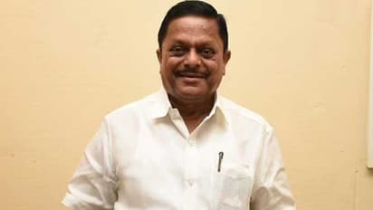 அமைச்சரவை பணியில் இருந்து விடுவிப்பு - தமிழக அரசின் தலைமை கொறடாவாகிறார் முன்னாள் அமைச்சர் ராமசந்திரன்!