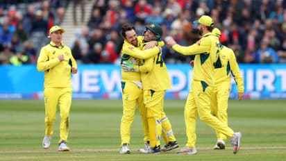 সেই পুরনো দাপট ফিরে এল অজিদের! ইংল্যান্ডের বিরুদ্ধে ওয়ানডে সিরিজ জয় অস্ট্রেলিয়ার