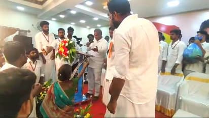 புஸ்ஸி ஆனந்திடம் வாக்குவாதம்; தரதரவென இழுத்து செல்லப்பட்ட பெண் - தவெக கூட்டத்தில் சலசலப்பு