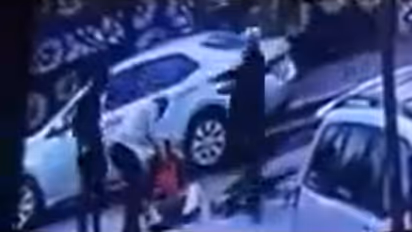 Caught on camera: Radio journalist Rishi Nagar survives attack by alleged Khalistanis in Calgary (WATCH)