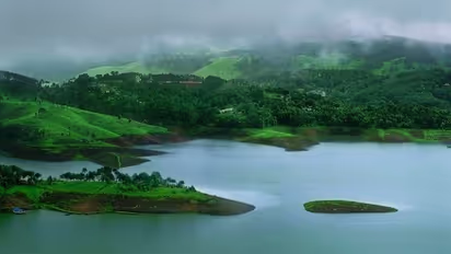 नवंबर में घूमने के लिए भारत की ये 7 जगह है सबसे बेस्ट