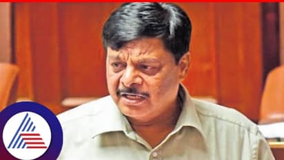 ಸಿಎಂ ಪತ್ನಿ ಸಾದ್ವಿ ಮಹಿಳೆ, ಮುಡಾ ಆರೋಪದಿಂದ ಅವರ ಮನಸಿಗೆ ನೋವಾಗಿದೆ: ಸಚಿವ ಮಹದೇವಪ್ಪ