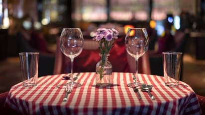 കാണാമെന്ന് പറഞ്ഞു, കഫേയിലേക്ക് വിളിച്ചു, ഹുക്കയും വോഡ്കയും ഓർഡർ ചെയ്തു, പോയത് 16,000 രൂപ, പുതിയ തട്ടിപ്പ് 