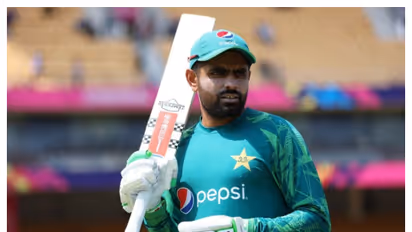 'ഇത്രയും ഗതികെട്ട ക്യാപ്റ്റന് വേറെ കാണില്ല'! നായകസ്ഥാനമൊഴിഞ്ഞ പാക് താരം ബാബര് അസമിനെ ട്രോളി സോഷ്യല് മീഡിയ