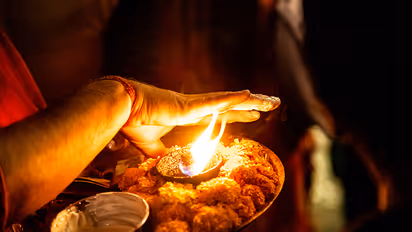 Mahalaya 2024: Why is it observed before Navratri? Here's what you should know