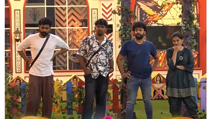 బిగ్ బాస్ హౌస్ లో మిడ్ వీక్ ఎలిమినేషన్, డేంజర్ జోన్ లో ఆ ఇద్దరు..ఎలిమినేట్ అయింది ఎవరో తెలుసా