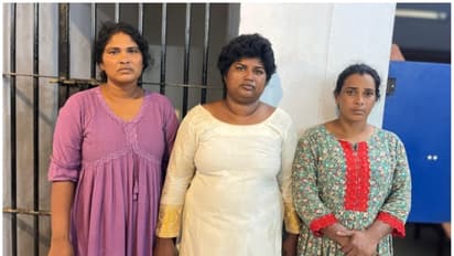 ബസിൽ നിന്നിറങ്ങാൻ നേരം കൃത്രിമ തിരക്ക്, കഴുത്തിൽ എന്തോ വലിക്കുന്നതുപോലെ തോന്നി; മാല പൊട്ടിച്ച സ്ത്രീകൾ പിടിയിൽ