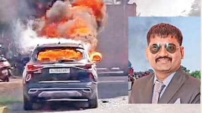 Kia Car में लगी भीषण आग-व्यापारी की मौत, 5 लाख-पिस्टल, घड़ी और 8 मोबाइल सेफ