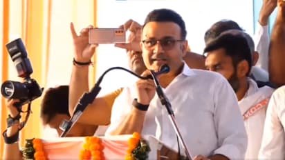 பேட்டால் விளையாடிய காலம் போயி, அனல் பறக்கும் பேச்சால் வாக்கு சேகரிக்கும் சேவாக் – அரசியலில் தீவிர பிரச்சாரம்!