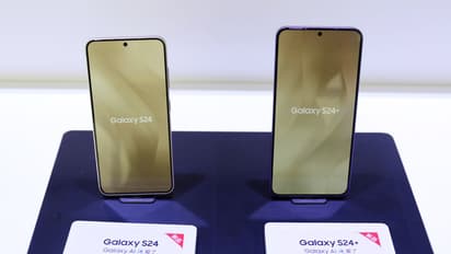 নতুন ফোন কিনবেন ভাবছেন? জেনে নিন অক্টোবর মাসে নতুন কোন কোন স্মার্টফোন আসছে