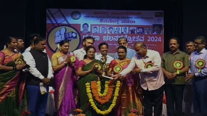 ಸಿನಿಮಾ ತಾರೆಯರಿಂದ ಕಳೆಗಟ್ಟಿದ ಶಿವಮೊಗ್ಗ ದಸರಾ: ನಟಿ ಉಮಾಶ್ರೀ, ಭೀಮಾ ಖ್ಯಾತಿಯ ಪ್ರಿಯಾ ಕಣ್ತುಂಬಿಕೊಂಡ ಜನ!