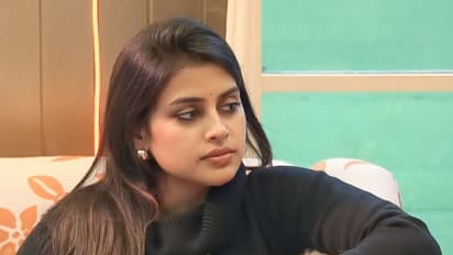 కెమెరాలు జూమ్ చేసి దారుణంగా చూపించారు, నా కెరీర్ ఏం కావాలి, సోనియా ఆకుల ఫైర్