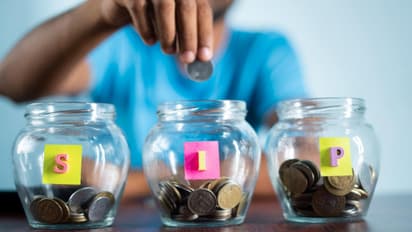 SIP Calculator: மாதம் 2000, 3000, 5000; இப்படி முதலீடு செய்தால் ஈசியா ரூ.1 கோடி கிடைக்கும்!