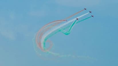 Chennai Airshow: மெரினாவில் விமான சாகச நிகழ்ச்சி! போக்குவரத்து மாற்றம்! பார்க்கிங் விவரம்! எம்டிசி அதிரடி!