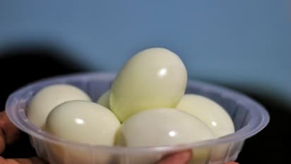 ಬೇಯಿಸಿದ ಮೊಟ್ಟೆ ದಿನಾ ತಿಂದ್ರೆ ಹೀಗೂ ಆಗುತ್ತೆ ಎಚ್ಚರ!