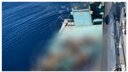 അനധികൃതമായി രാജ്യം വിടാന് ശ്രമിച്ച 13 പ്രവാസികൾ ഒമാനിൽ പിടിയിൽ