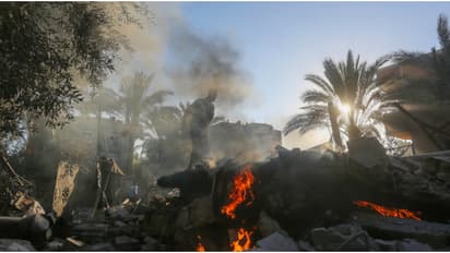 ഗാസയിലെ പള്ളിയിലും സ്കൂളിലും ഇസ്രായേൽ വ്യോമാക്രമണം; 26 പേർ കൊല്ലപ്പെട്ടെന്നും ആരോഗ്യമന്ത്രാലയം