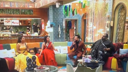 வீட்டுக்கு நடுவே கோடு போட்டு கொளுத்தி போட்ட பிக்பாஸ்! உள்ளே வந்த வேகத்தில் வெளியே சென்ற 6 போட்டியாளர்கள்!