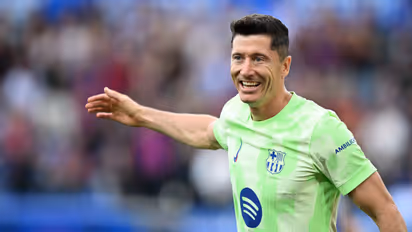 La Liga 2024-25: Robert Lewandowski nets hat-trick as Barcelona thrash Alaves 