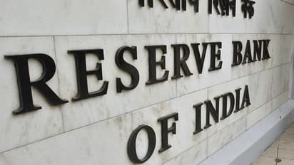 RBI keeps benchmark interest rate unchanged for 10th time in a row at 6.5 pc