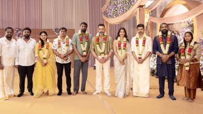 Thalapathy 69 Pooja Hegde:தளபதி 69 படத்திற்கு டபுள் மடங்கு சம்பளம் வாங்கும் பூஜா ஹெக்டே-எத்தனை கோடி தெரியுமா?