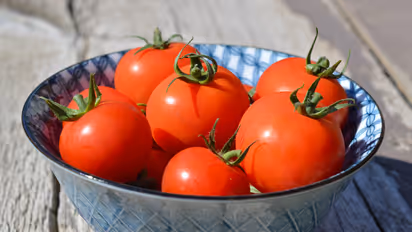 തക്കാളി കഴിച്ചാൽ ലഭിക്കും ഈ ആരോഗ്യഗുണങ്ങൾ