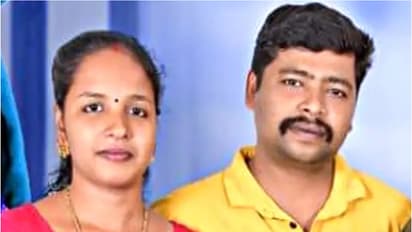 ആരാധ്യ നാട്ടിലേക്ക് മടങ്ങി, അതേ വിമാനത്തിൽ സ്വന്തം അച്ഛന്റെയും അമ്മയുടെയും ചേതനയറ്റ ശരീരങ്ങൾ ഉണ്ടെന്നറിയാതെ!