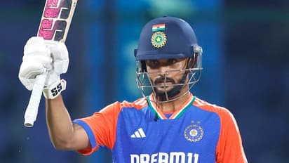 பாயும் புலியை பதம் பார்த்த இந்திய சிங்கம் நிதிஷ் குமார் ரெட்டி 2ஆவது போட்டியில் அரைசதம் அடித்து சாதனை!