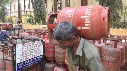 தமிழகம் தடைபடும் சிலிண்டர் விநியோகம்? கலக்கத்தில் இல்லத்தரசிகள்!!