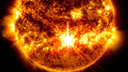 പവര്‍ഗ്രിഡുകള്‍ക്ക് ഭീഷണി, വൈദ്യുതിബന്ധം തകരാറിലായേക്കാം; സൗരകൊടുങ്കാറ്റിനെ തുടര്‍ന്ന് ആശങ്കയില്‍ അമേരിക്ക