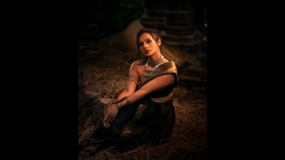 ಸಖತ್ತಾಗಿದೆ ಚಂದನವನದ ಸುಂದ್ರಿ ಶ್ರುತಿ ಹರಿಹರನ್ ಟ್ರೈಬಲ್ ಲುಕ್