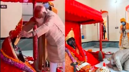 ಕಾಳಿ ಮಾತೆಗೆ ಪ್ರಧಾನಿ ಮೋದಿ ನೀಡಿದ್ದ ಕಿರೀಟಕ್ಕೂ ಬಾಂಗ್ಲಾದೇಶದಲ್ಲಿ ಕನ್ನ