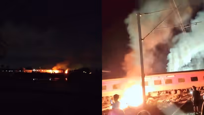 ಮೈಸೂರು-ದರ್ಭಾಂಗ ಎಕ್ಸ್‌ಪ್ರೆಸ್ ರೈಲು ದುರಂತ: ಒಂದಲ್ಲ ಎರಡಲ್ಲ 13 ಬೋಗಿಗಳು ಹಳಿ ತಪ್ಪಿ ಬೆಂಕಿ, 14 ಮಂದಿ ಗಂಭೀರ!