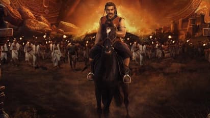 എന്താണ് സംഭവിക്കുന്നത്?, മുപ്പതാം ദിവസവും കോടിയിലധികം, എആര്‍എം ആകെ നേടിയത് ഞെട്ടിക്കുന്നത്