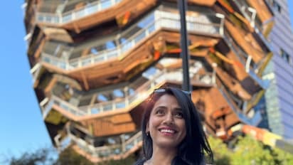 ಅಮೆರಿಕ ಪ್ರವಾಸದಲ್ಲಿ ಕಾಂಗ್ರೆಸ್ ನಾಯಕಿ ಕುಸಮಾ, ಕಾಲೇಜು ಹುಡುಗಿ ಎಂದ ನೆಟ್ಟಿಗರು!